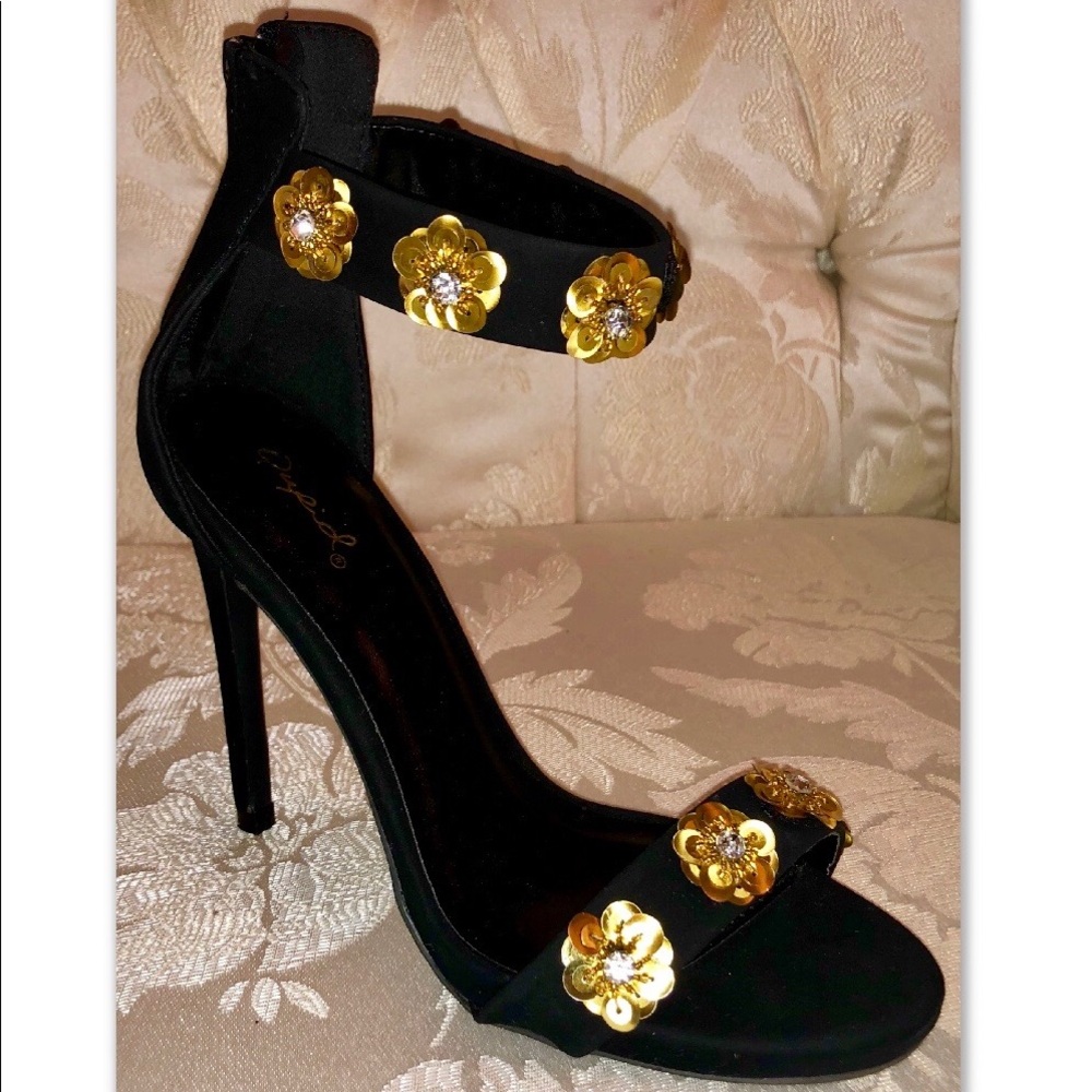 GOLD SEQUIN RHINESTONE VELVET ANKLE STRAPS